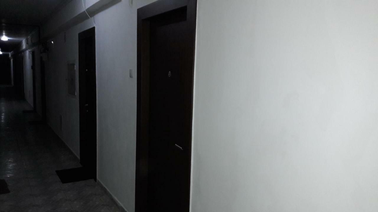 Studio Montana โปยานาบราซอฟ ภายนอก รูปภาพ