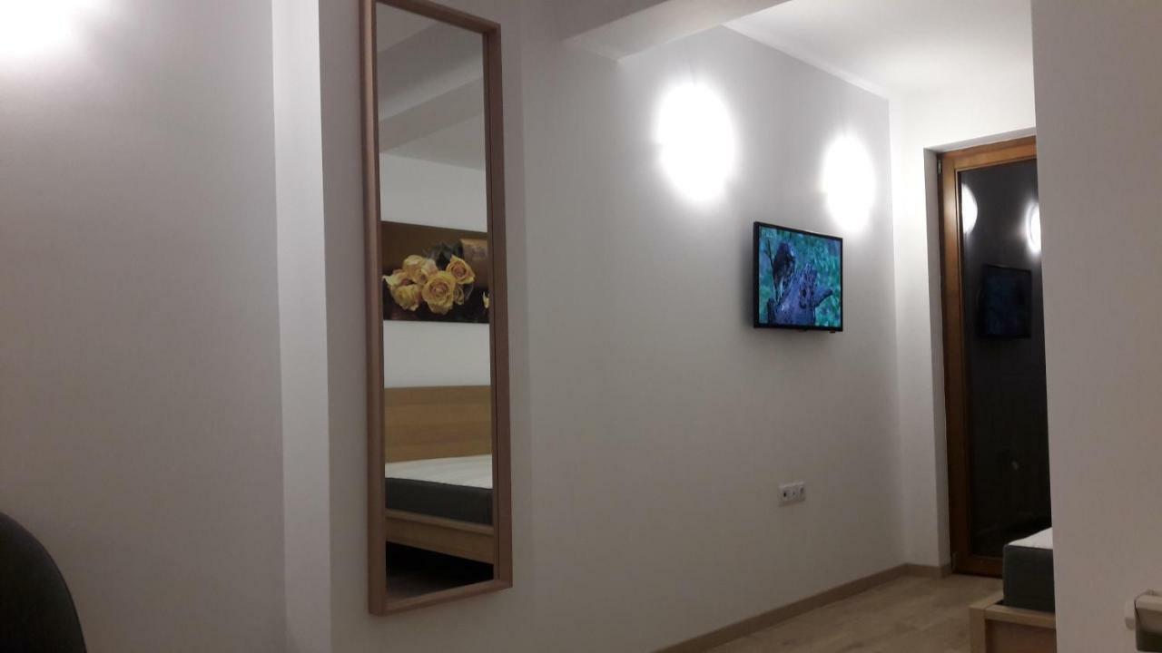 Studio Montana โปยานาบราซอฟ ภายนอก รูปภาพ